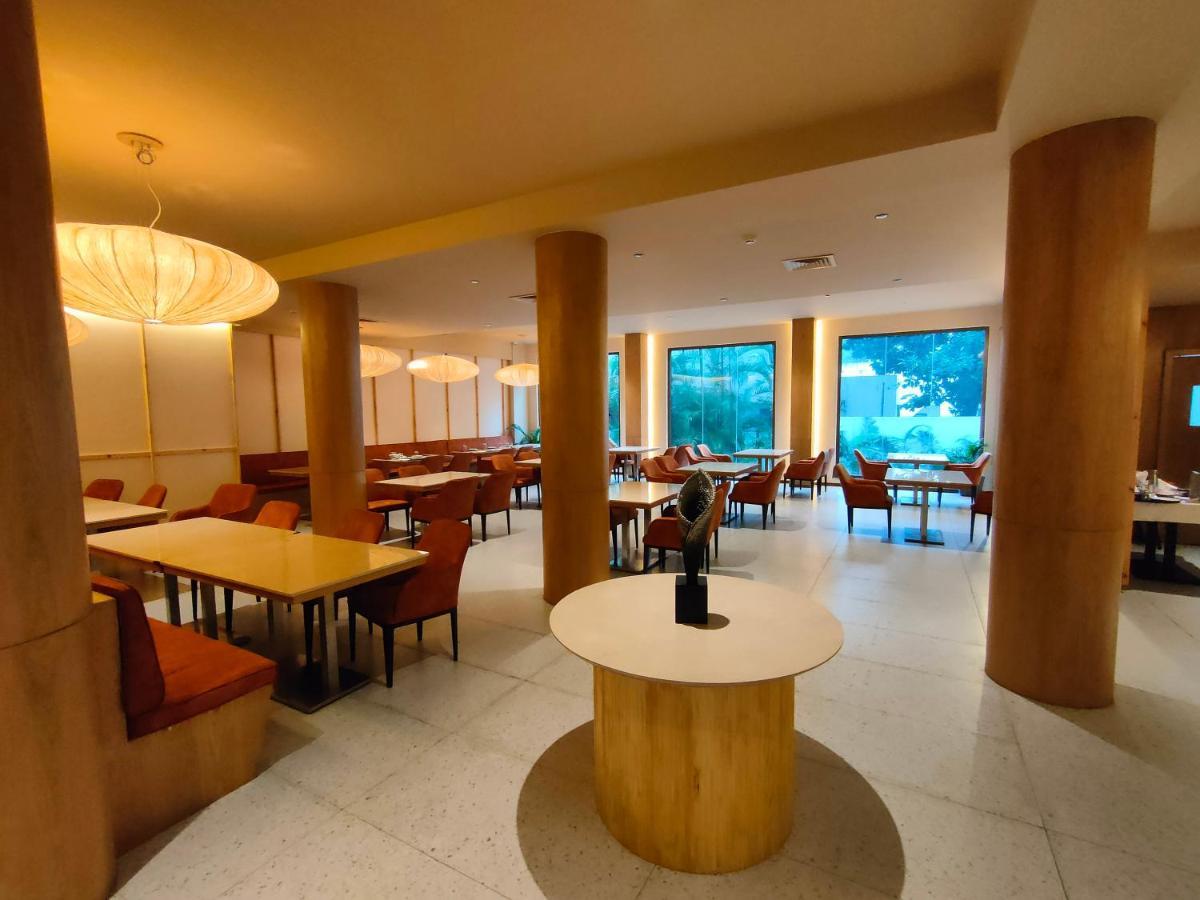 37Th Crescent Hotel Bengaluru Экстерьер фото