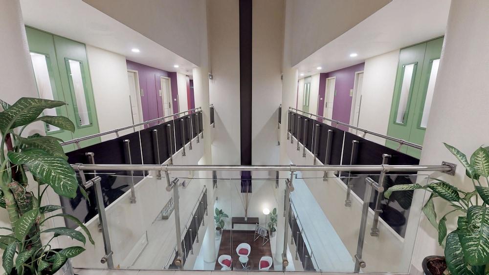 37Th Crescent Hotel Bengaluru Экстерьер фото