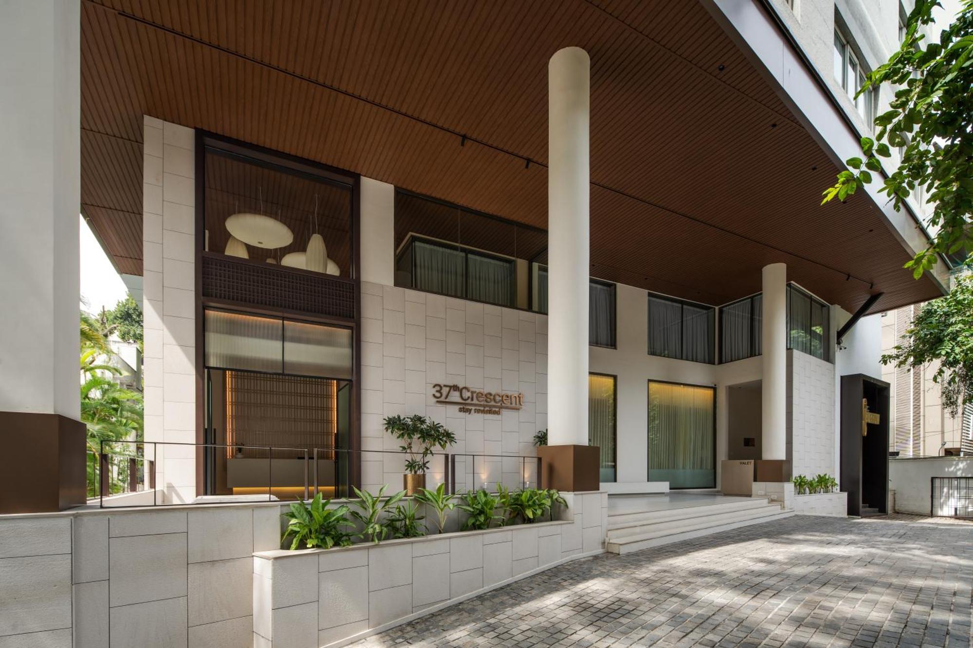 37Th Crescent Hotel Bengaluru Экстерьер фото